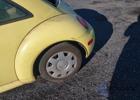 2001 Volkswagen New Beetle Gl z USA, uszkodzony, nr VIN 3VWBK21C21M445536